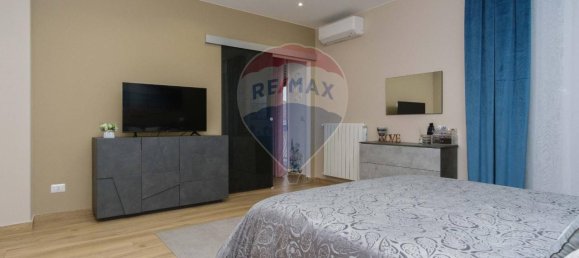 Квартира с 6 комнатами в Мистербьянко, Италия № 8628 11