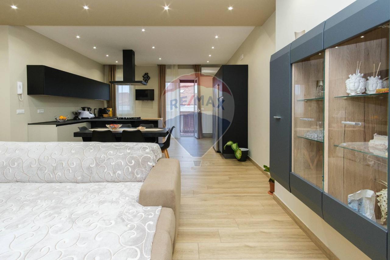 Квартира с 6 комнатами в Мистербьянко, Италия № 8628