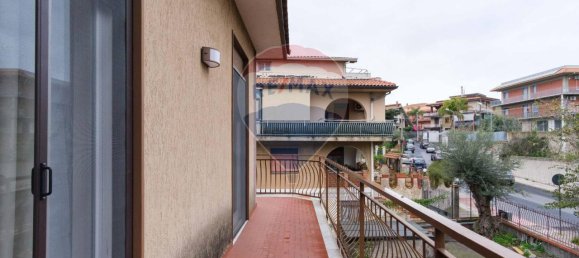 Квартира с 6 комнатами в Мистербьянко, Италия № 8628 31