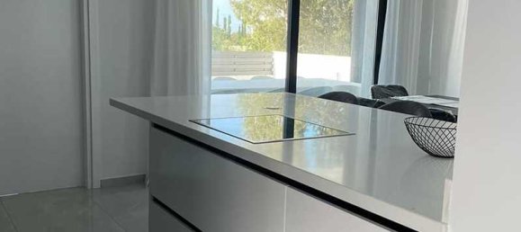 4 bedrooms Villa in Chloraka, Cyprus No. 18023 13