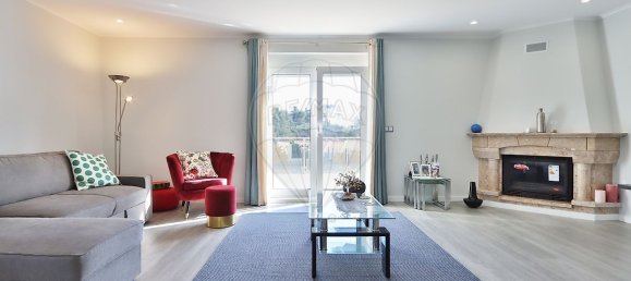 4 bedrooms House in Palmela, Portugal No. 230931 3