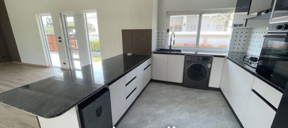 Дом с 3 спальнями в Хуа Хин, Таиланд № 26461 10