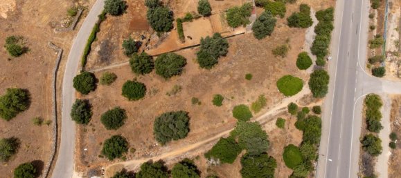 Terreno en Loule, Portugal 4115 m² No. 37663 6