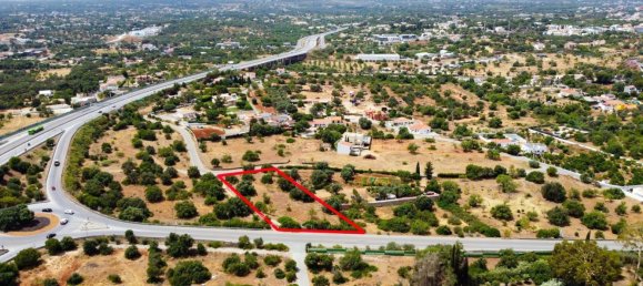 Terreno en Loule, Portugal 4115 m² No. 37663 41
