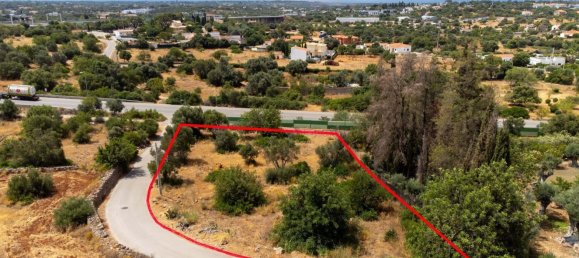 Terreno en Loule, Portugal 4115 m² No. 37663 12