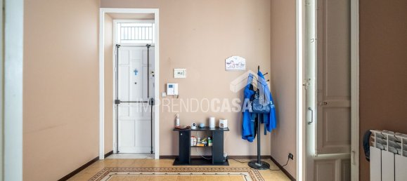 Apartamento T5 em Palermo, Italy N.º 323780 7