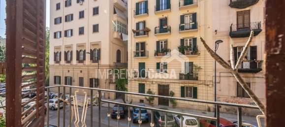 Apartamento T5 em Palermo, Italy N.º 323780 32