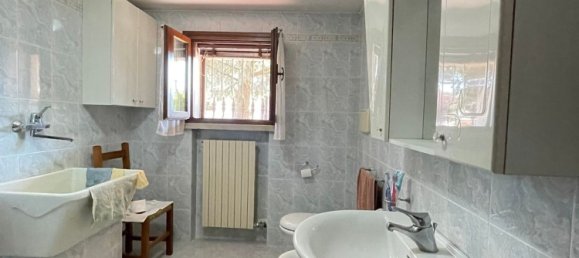6 rooms House in Castagnaro, Italy No. 295706 19