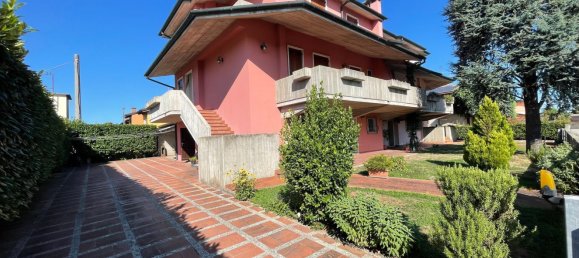 6 rooms House in Castagnaro, Italy No. 295706 28
