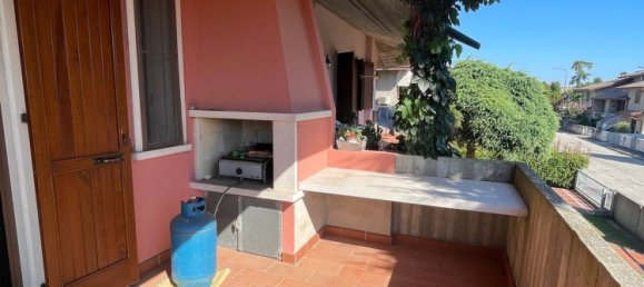 6 rooms House in Castagnaro, Italy No. 295706 8