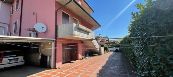 6 rooms House in Castagnaro, Italy No. 295706 30