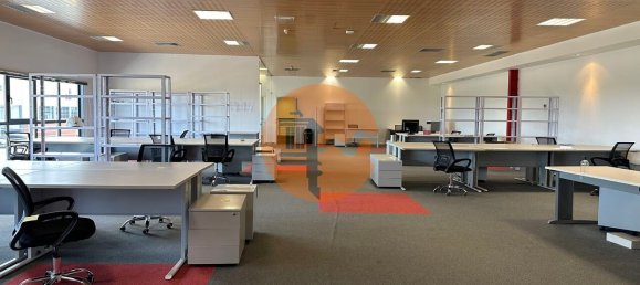 Lagerhaus in Quelfes, Portugal 4796m², Nr. 245142 17