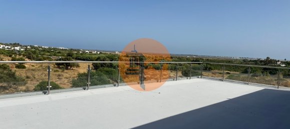 Lagerhaus in Quelfes, Portugal 4796m², Nr. 245142 7