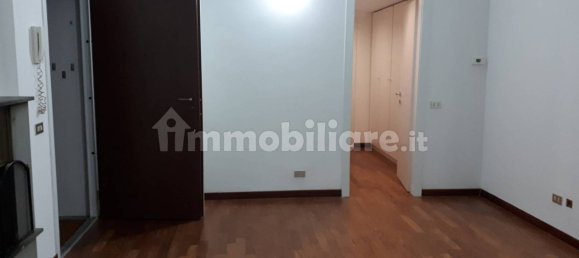 1 bedroom Apartment in Milan, Italy No. 323020 3