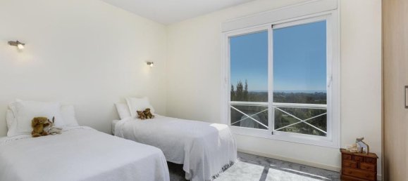 4 bedrooms Villa in Malaga, Spain No. 124924 15