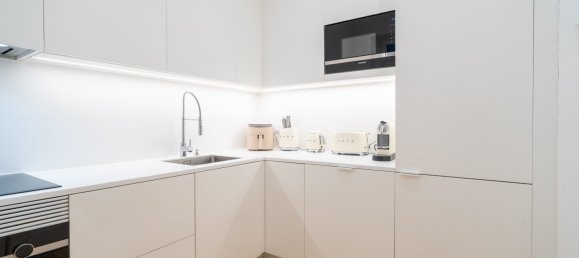 Квартира с 3 спальнями в Лиссабон, Португалия № 289751 6