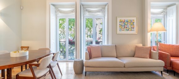 Квартира с 3 спальнями в Лиссабон, Португалия № 289751 3