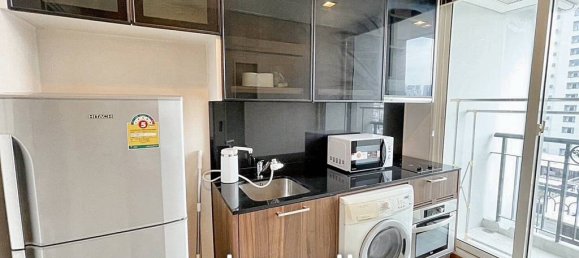 1 bedroom Condo in Bangkok, Thailand No. 13693 6