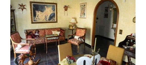 5-salle Appartement à Messina, Italy No. 254429 4