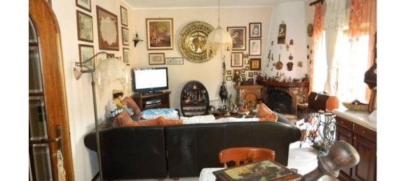 5-salle Appartement à Messina, Italy No. 254429 3