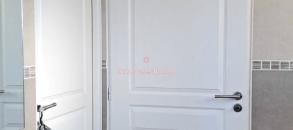 Casa de 3 dormitorios en Vergeroux, France No. 98867 16