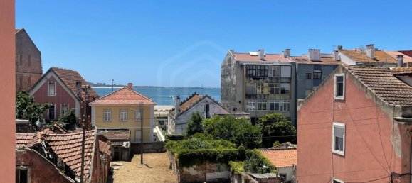 3 bedrooms Duplex in Oeiras, Portugal No. 84588 5