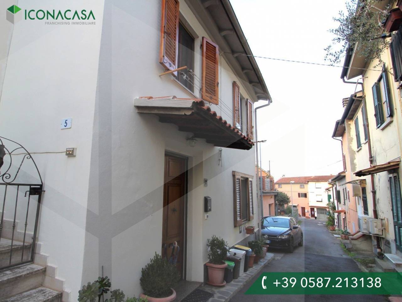 2 bedrooms House in Montopoli in Val d'Arno, Italy No. 25030