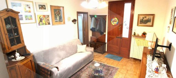 2 bedrooms House in Montopoli in Val d'Arno, Italy No. 25030 4