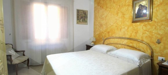 2 bedrooms House in Montopoli in Val d'Arno, Italy No. 25030 13