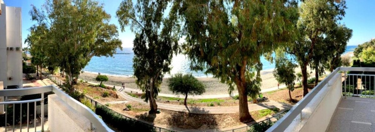 3 bedrooms Apartment in Limassol, Cyprus No. 13149