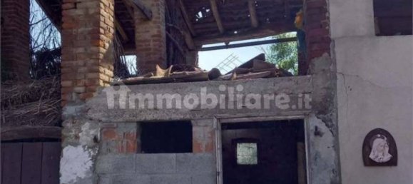 2 bedrooms House in Pieve Porto Morone, Italy No. 332270 5