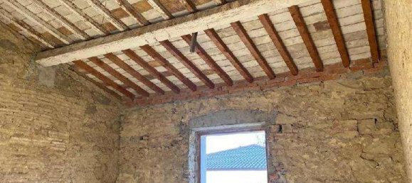 9 rooms House in Lastra a Signa, Italy No. 186785 8