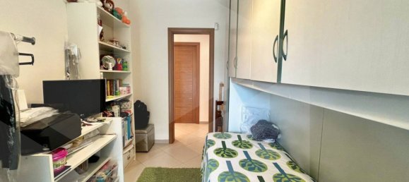 4-salle Appartement à Bitritto, Italy No. 18694 20