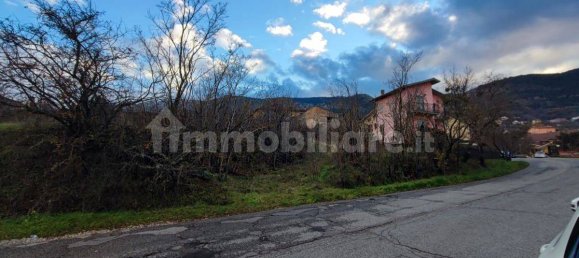 1066m² Land in L'Aquila, Italy No. 144039 2