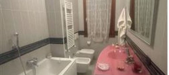 2غرفة شقة في Giussano, Italy رقم 6167 12