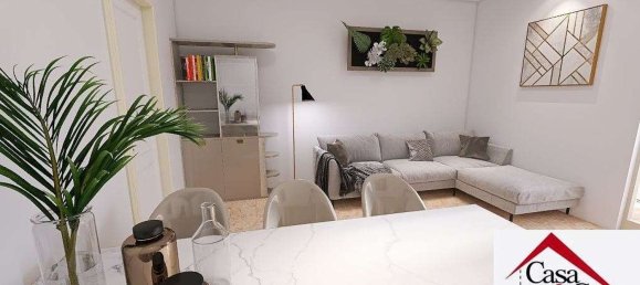 5 bedrooms Apartment in Modena, Italy No. 353650 9