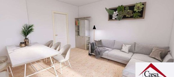 5 bedrooms Apartment in Modena, Italy No. 353650 8