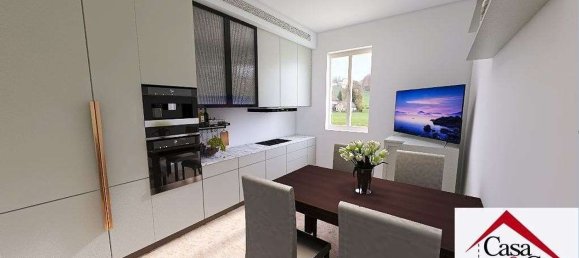 5 bedrooms Apartment in Modena, Italy No. 353650 15