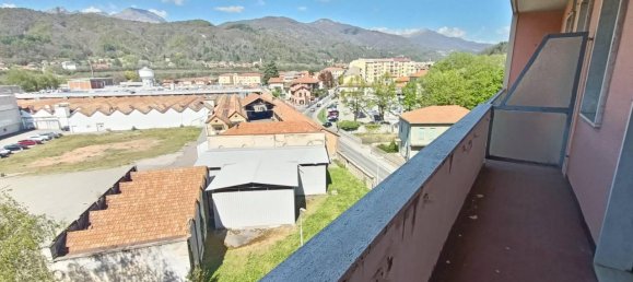 4 rooms Apartment in Borgosesia, Italy No. 17987 26