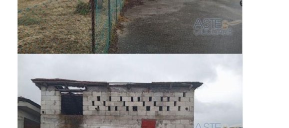 Квартира с 5 комнатами в Монте Сан Джованни Кампано, Италия № 283102 44