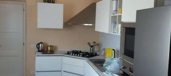 4 rooms Apartment in Angera, Italy No. 80238 9