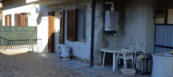 4 rooms Apartment in Angera, Italy No. 80238 8