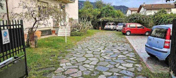 4 rooms Apartment in Massa, Italy No. 88075 21