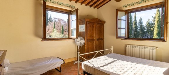 16 bedrooms House in Asciano, Italy No. 170885 12