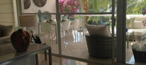 Apartamento de 3 dormitorios en Guerrero, Mexico No. 160550 2