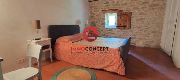 8 bedrooms House in Laudun-l'Ardoise, France No. 336770 14