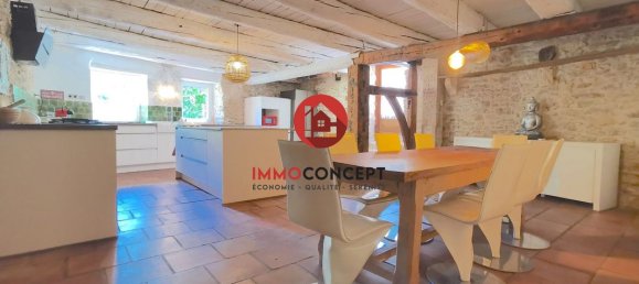 8 bedrooms House in Laudun-l'Ardoise, France No. 336770 8