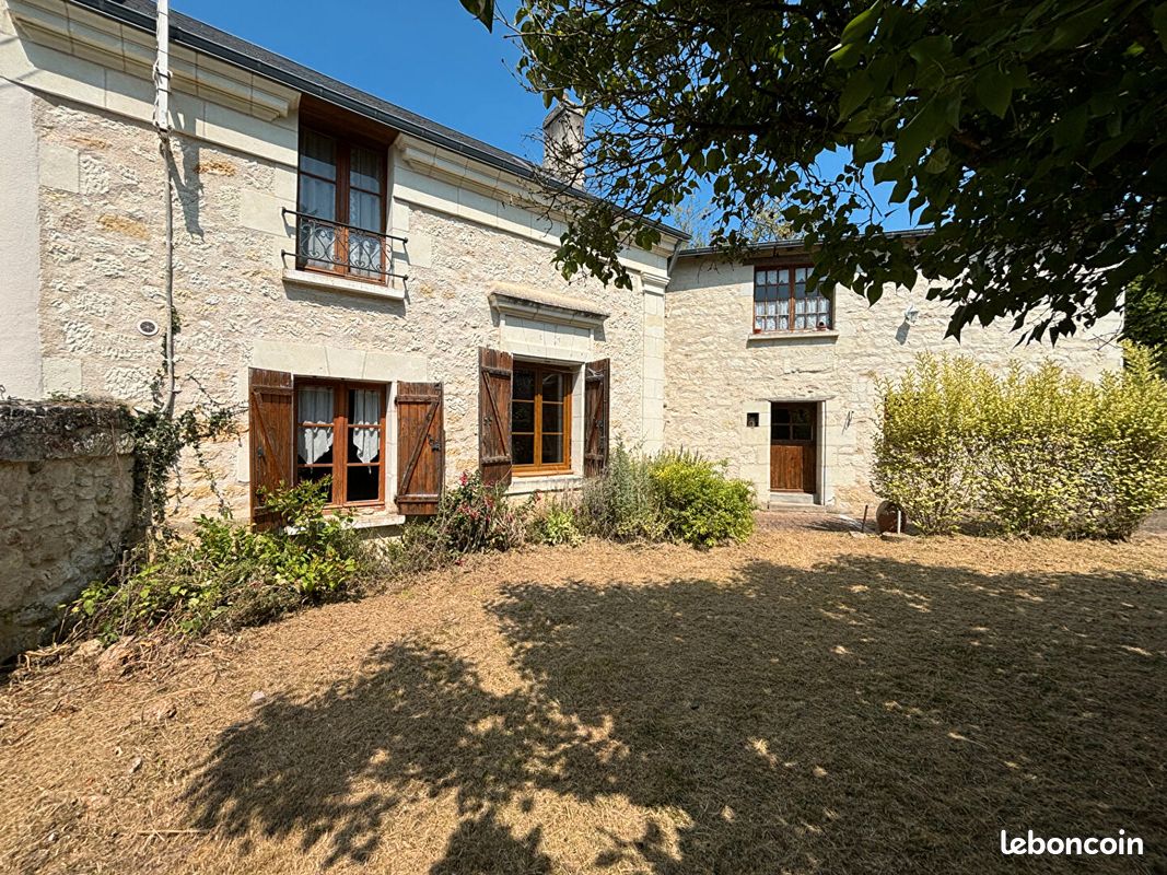 3 bedrooms House in Chinon, France No. 252992