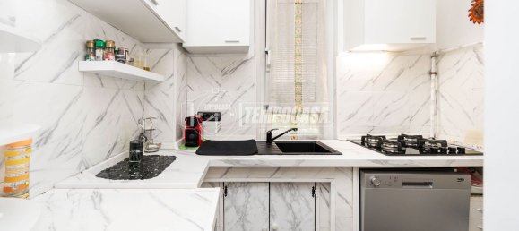 2 rooms Apartment in Milan, Italy No. 264868 5