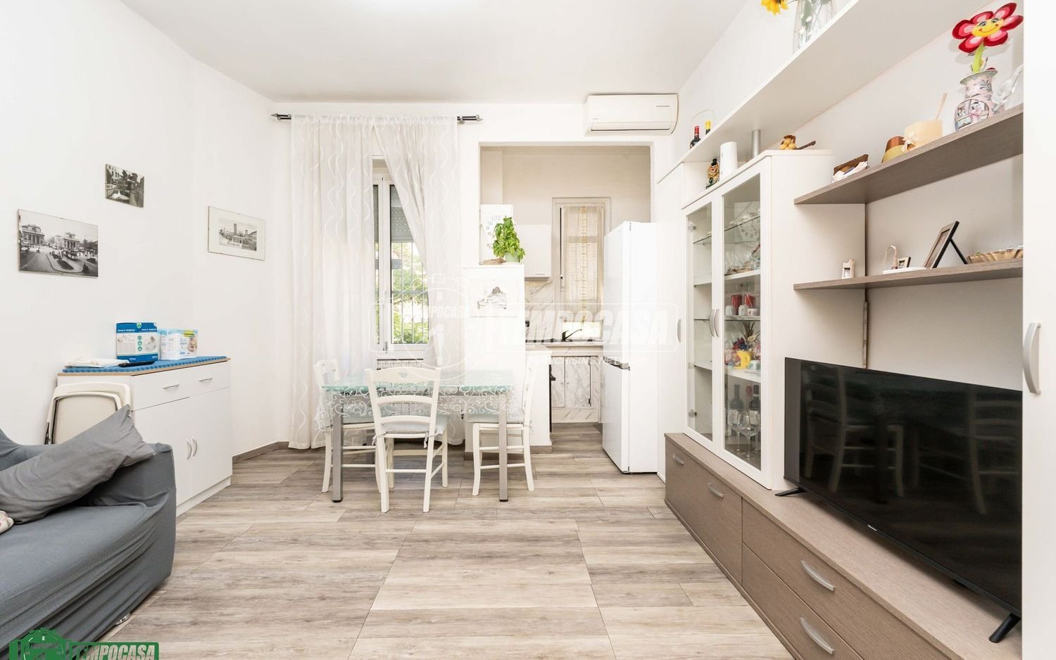 2 rooms Apartment in Milan, Italy No. 264868